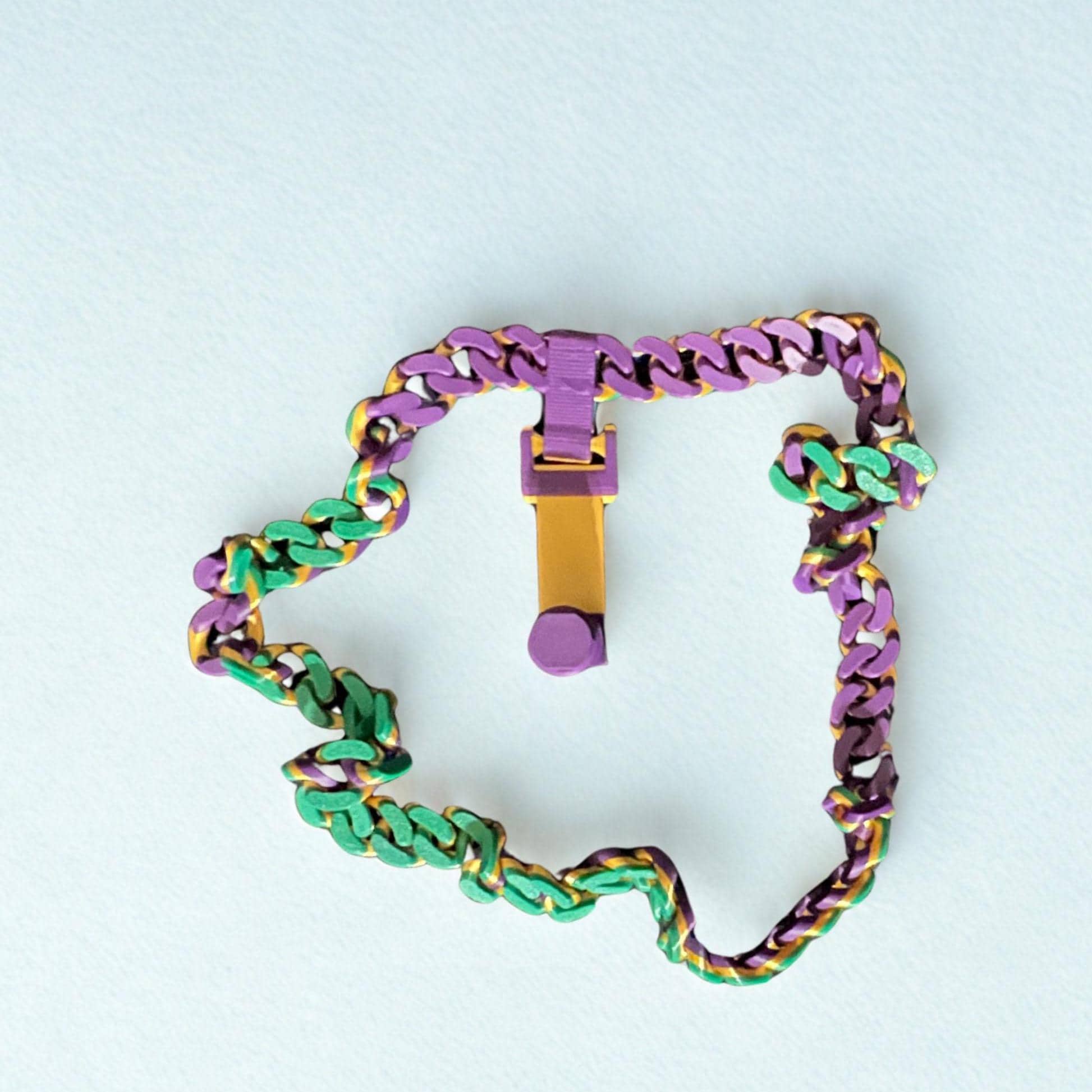 High School Sports Spinner Chain